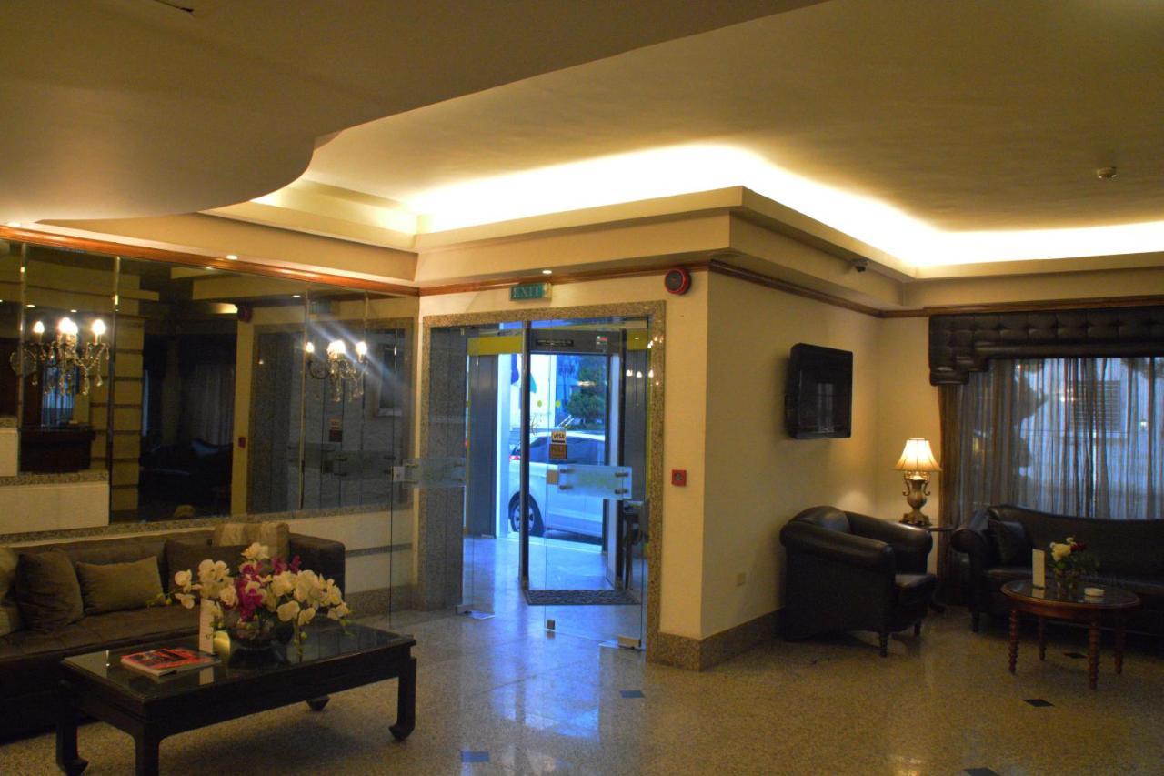Capri Hotel Suites Amán Exterior foto